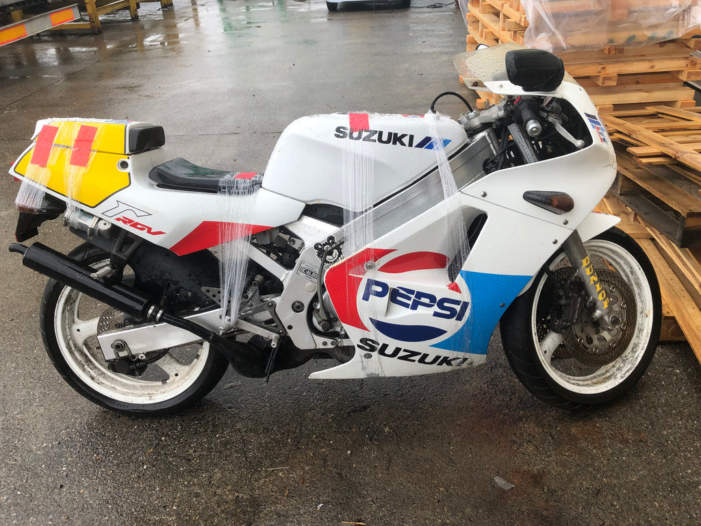 Suzuki RGV250r VJ21 SP VJ21A-1097**