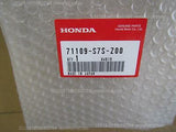 HONDA STEPWAGON RF7 COVER LH FRONT BUMPER FOG 71109-S7S-Z00