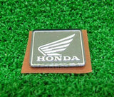 HONDA CBR600RR PC40 EMBLEM, HANDLEBAR 86150-KPG-901