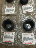 KAWASAKI GPZ400R ZX400D CARB HOLDER SET 16065-1129 INSULATOR RUBBER BOOT SALUDOS