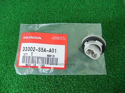 HONDA STEPWGN RG1 TAIL LIGHT SOCKET COMPONENT (T120W) 33302-S5A-A01