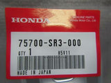 HONDA CIVIC EG4 EMBLEM, CENTER (H) 75700-SR3-000 PERSONALIZED ESTIMATES A-OK!