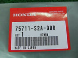 HONDA S2000 AP1 AP2 EMBLEM SET SIDE (2000) 75711-S2A-000 low price everyday EDLP