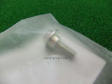 HONDA CBR900RR 1996-1999 BOLT FR. FENDER FIXING 90106-MM9-000 sports motorbikes!