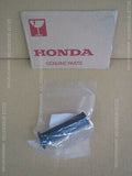 HONDA CBR1100XX SC35 BLACKBIRD 1997-2003 GRIP LH HANDLE 53166-MY9-890 parts bike