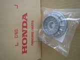 HONDA SPADA MC20 COVER OIL FILTER 15411-KE8-000 genuine parts sump carter bike