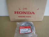 HONDA SPADA MC20 COVER OIL FILTER 15411-KE8-000 genuine parts sump carter bike