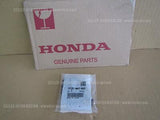 HONDA CB1300 SUPER FOUR SC40 CHAIN OIL PUMP (63L) 15161-MAZ-003 engine lubricate