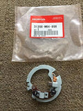 HONDA CBR400RR2 GULLARM BRUSH HOLDER SET 31206-MN4-008 DIRECT AIR INTAKE MOTO 4U