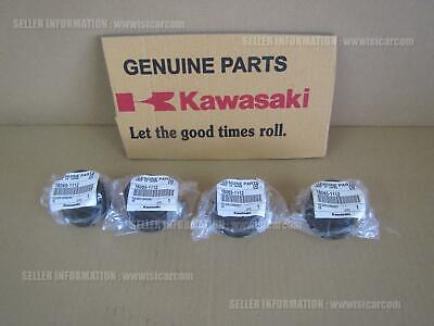 KAWASAKI CONCOURS ZG1000 1986-2006 CARB HOLDER SET 16065-1112 INSULATOR RUBBER