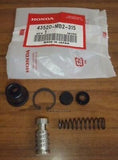 HONDA NSR250R MC18 MC21 MC28 REAR BRAKE MASTER CYLINDER REPAIR KIT 43520-MB2-315