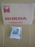 HONDA CB1300 SUPER FOUR SC40 CHAIN OIL PUMP (63L) 15161-MAZ-003 engine lubricate