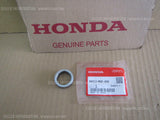 HONDA VFR1200F 2014 SC63 COLLAR FRONT WHEEL SIDE 44312-MGE-000 genuine spares