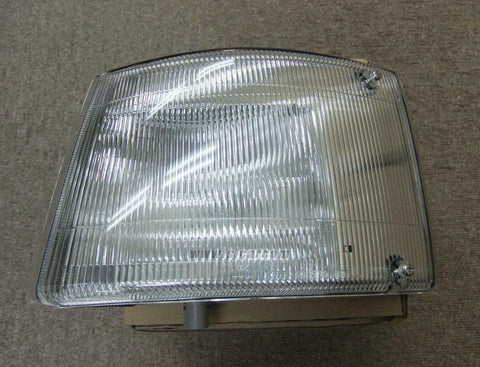 HINO RANGER FD2JDB LAMP ASSY. CLEAR LENS LEFT S8162-01223