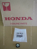HONDA CR-V 4WD K24A RE4 NUT GARNISH (M5) 90308-SMG-E01 rear number plate fitment