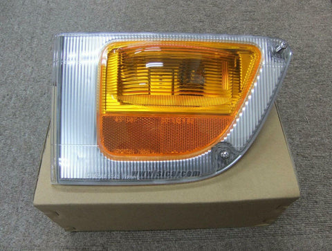 HINO RANGER FD2JDB LAMP ASSY. SIDE TURN SIGNAL RIGHT S8174-01031