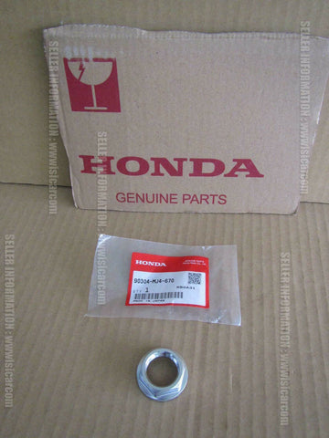 HONDA VFR1200F 2014 SC63 NUT STEERING STEM 90304-MJ4-670 genuine motorbike parts