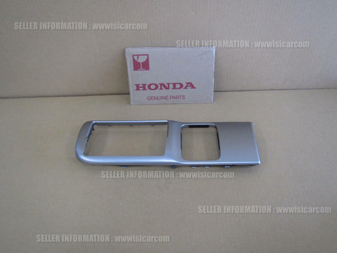 HONDA STEPWGN RF4 PANEL ASSY AUTOMATIC NH559L 77211-S7S-J01ZA interior parts MPV