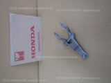 BRAND NEW!  HONDA S2000 AP1 AP2 FORK COMP. CLUTCH RELEASE 22820-PCY-000 car part