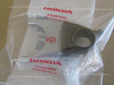 HONDA XR650R 2005 FORK CENTER GEARSHIFT 24212-MBN-670 תיקון תיבת הילוכים חלפים