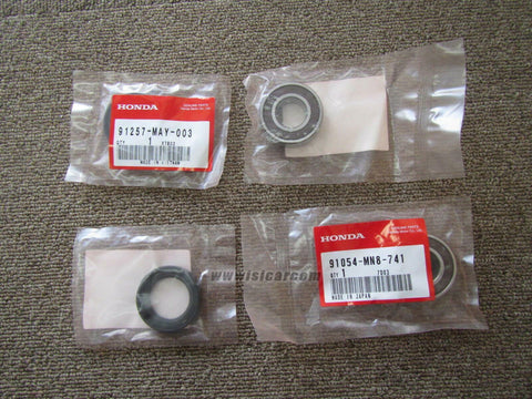 HONDA SILVERWING FJS600 PF01 FRONT WHEEL BEARING &  DUST SEAL SET 91257-MAY-003