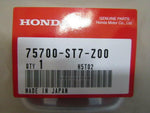HONDA INTEGRA 4D DB6 EMBLEM FRONT CENTER 75700-ST7-Z00 JDM PARTS GENUINE TOKYO