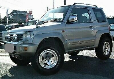 MITSUBISHI PAJERO MONTERO JR H57A GLASS FR DOOR WINDOW, LH MR274129 junior parts