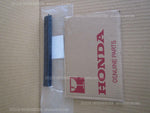 HONDA S2000 AP1 2 PROTECTOR R. SOFT TOP ROOF A 86031-S2A-013 VOITURE CÔTÉ DROIT
