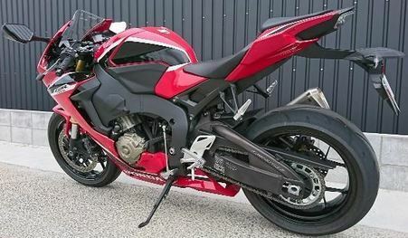 HONDA CBR1000RR 2018 SC77 SHELTER SET, R. SIDE (TYPE1) (WL) 83160-MKF-D80ZB