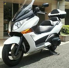 HONDA SILVER WING 400 GT ABS NF03 BOLT, FLANGE, 8X18 95701-0801800