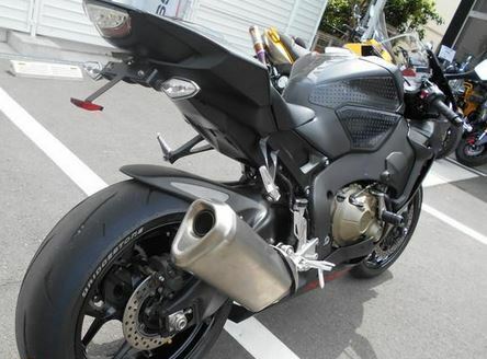 HONDA CBR1000RR 2019 COWL SET, RR. CENTER (TYPE2) (WL) 77210-MKF-D40ZA