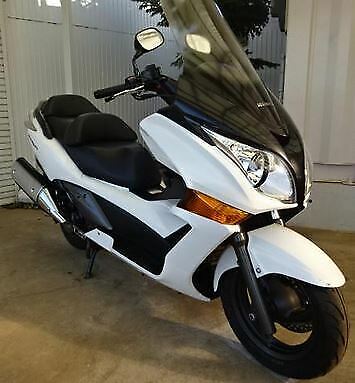 HONDA SILVER WING 400 GT ABS NF03 VALVE, EX. 14721-MEF-000